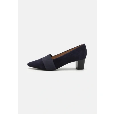 Abbildung von Peter Kaiser Pumps Veloursleder/Textil