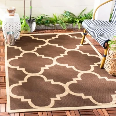 Abbildung von SAFAVIEH Spalier Teppich für Drinnen &amp; Draussen Courtyard Collection, Kurzer Flor, Dunkelbraun, 122 X 170 cm