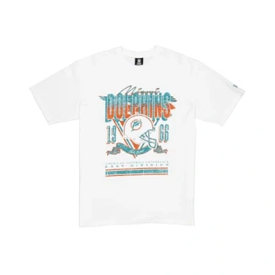 Abbildung von MIAMI DOLPHINS New Era Cap NFL Oversized T Shirt Screent Print Distressed Team Graphic White Unisex