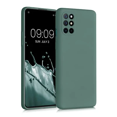 Abbildung von kwmobile Hülle kompatibel mit OnePlus 8T gummierte TPU Silikon Handyhülle Schutzhülle für kabelloses Laden Case in Tannengrün