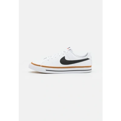 Abbildung von NIKE Sportswear Court Legacy (GS) Sneaker low für Kinder, Größe: 38, White/black/desert ochre/light brown Schuhe