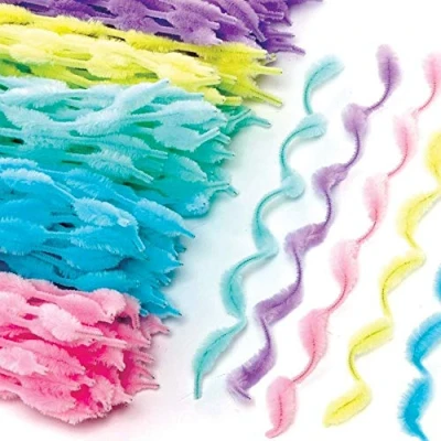 Abbildung von Baker Ross fluaschige Pfeifenreiniger in Pastellfarben 100 Stück, Bastelbedarf für Kinder (AX923)