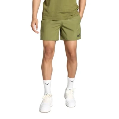 Abbildung von PUMA Herren ESS+ Tape Woven Gewebte Shorts, Olivgrün, L EU