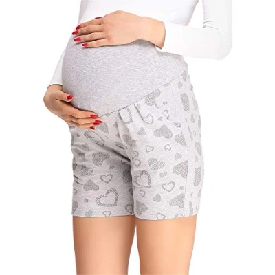 Abbildung von Be Mammy Damen Umstandshorts BE20 234(Melange Herzen, M)