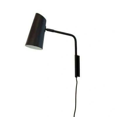 Abbildung von Dyberg Larsen Wandleuchte Pallas, schwarz