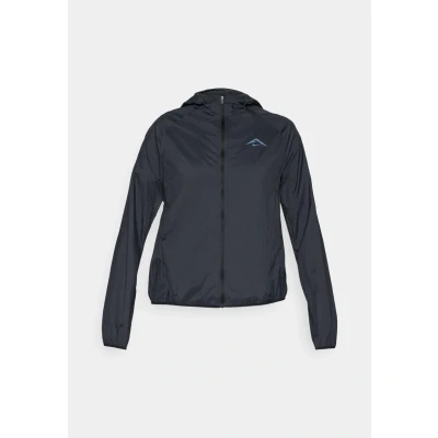 Abbildung von Nike Performance Trail Windbreaker, Damen, Größe: Small, Black/white