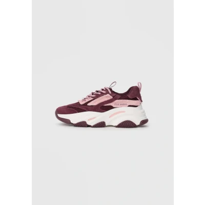 Abbildung von Steve Madden Possession Sneaker low, Damen, Größe: 39, Dark cherry Schuhe