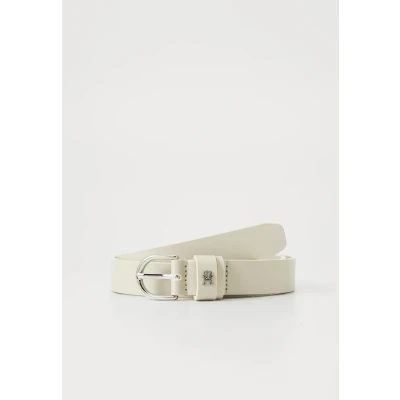 Abbildung von Tommy Hilfiger Ledergürtel &quot;ESSENTIAL EFFORTLESS 2.5 SILVER&quot;, Einfachdornschließe, Metallemblem