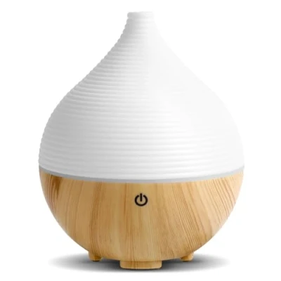 Abbildung von AiQInu Aroma Diffuser 160ml, Kleiner Ultraschall Aromatherapie Raumduft Diffusor für ätherische Öle mit 7 farbigem LED Licht, BPA Free, Automatischer Abschaltfunktion, Luftbefeuchter Zuha