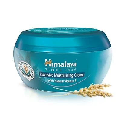 Abbildung von Himalaya Herbals Intensive Moisturizing Cream With Natural Vitamin E For Ultra Light Hydration, a youthful healthy glow, Aloe and Sweet Almond Oil Dermatologically tested 150ml