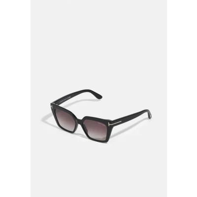 Abbildung von Sonnenbrille Tom Ford Winona FT1030/S 01Z 53/15/140