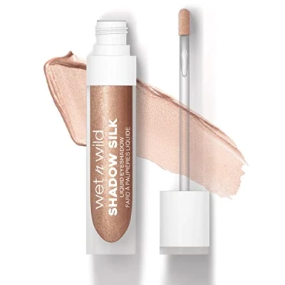 Abbildung von wet n wild Shadow Silk Liquid Eyeshadow, Hochpigmentierter Flüssig Lidschatten mit Schimmerfinish, Schnell Trocknend, Einfaches Auftragen Stiftapplikator, Farbton Lunar Beige