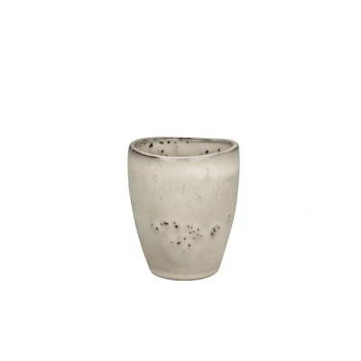 Abbildung von Broste Copenhagen NORDIC SAND Espresso Becher 0,1 l