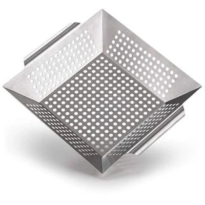 Abbildung von Blumtal Grillschale aus 100% Edelstahl perfekt für Grillgemüse, Grillkorb geeignet alle Grillarten, Grillzubehör, Spülmaschinengeeignet, 29,5 x 6 cm (Large)