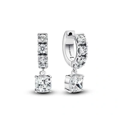 Abbildung von Pandora Damen Ohrringe Silber 293547C01