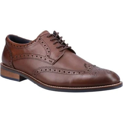 Abbildung von Hush Puppies Dustin Herren Brogue Schuhe Schokolade