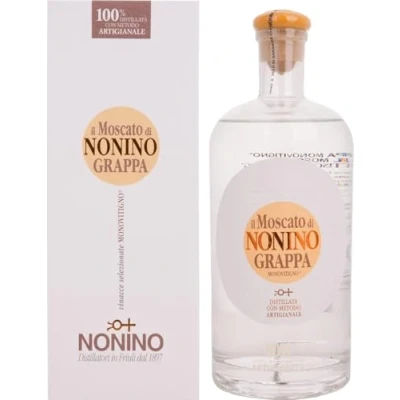 Abbildung von Nonino Il Moscato Monovitigno Grappa in Geschenkpackung (1 x 0.7 l)