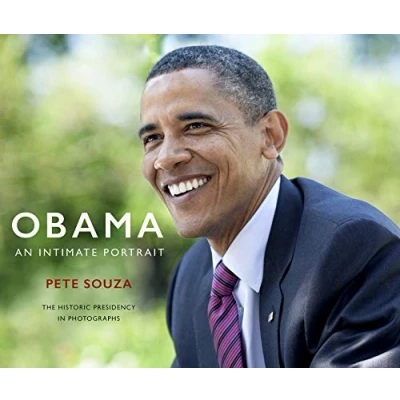 Abbildung von Obama: An Intimate Portrait: The Historic Presidency in Photographs