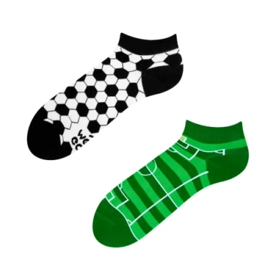 Abbildung von Dedoles Sneaker Socken Low Cut Füßlinge Unisex Damen Herren Baumwolle lustiges Design Geschenk links rechts verschieden, Farbe Grün, Motiv Fußball Knöchelsocken, Gr. 35 38