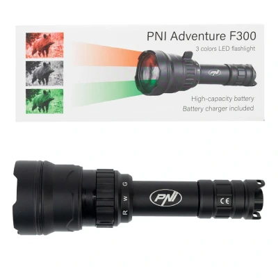 Abbildung von PNI Adventure F300 LED Taschenlampe in 3 Farben, weiß, rot, grün, Entfernung 500 m, Lichtstrom 540 lm, 18650 3000 mAh Akku im Lieferumfang enthalten, Batterieladegerät Zoom und