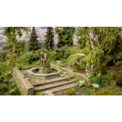 Abbildung von Serie Vergessene Orte Brunnen Diorama für die Modelleisenbahn Spur N, den Modell Landschaftsbau, DIY und Fantasy Wargaming von NOCH