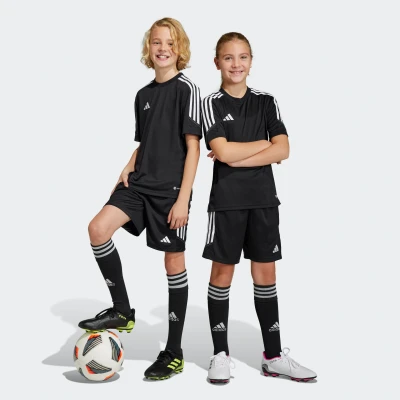 Abbildung von adidas Performance TIRO23 CLUB Unisex kurze Sporthose für Kinder, Größe: 128, Black/white