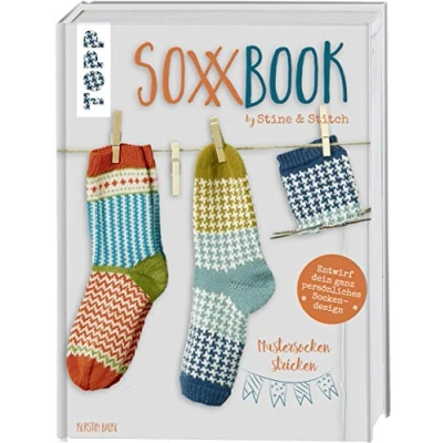 Abbildung von SoxxBook by Stine &amp; Stitch: Mustersocken stricken. Entwirf dein ganz persönliches Sockendesign. Mit Online Videos. 3. Platz Kreativbuch des Jahres Creative Impulse 2018