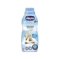 Abbildung von Chicco Sensitive Talkumherz, Weichmacher Konzentrat, intensive Frische und Weichheit, 0+ Monate 750 ml