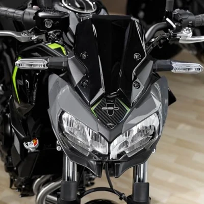 Abbildung von Resin Bike Aufkleber Motorrad Kompatibel Mit Kawasaki Z650 2024 Schwarz. Schutz Windschild vor Stößen und Kratzern. Aufklebersatz 3D Harzklebstoff Stickers Made in Italy