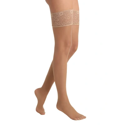 Abbildung von Falke Seidenglatt 15 Denier Stockings Transparent Silky Overkneestrümpfe, Damen, Größe: 35/37, Powder