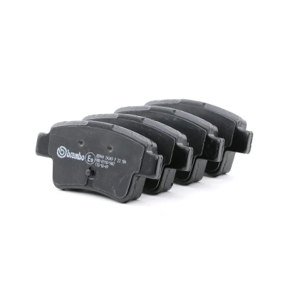 Abbildung von BREMBO P 23 104 Bremsbelagsatz exkl. Verschleißwarnkontakt mit Bremssattelschrauben Zubehör FIAT: Grande Punto Schrägheck, Evo Schrägheck