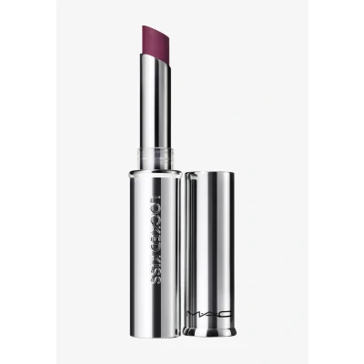 Abbildung von MAC Cosmetics Locked Kiss 24HR Lipstick Rein