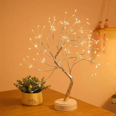 Abbildung von Lunartec LED Lichterbaum, 108 LEDs, USB oder Batterie, 53 cm hoch, goldfarben