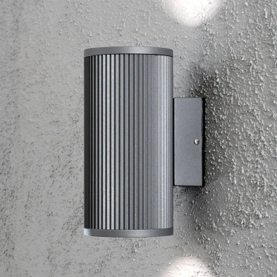 Abbildung von Konstsmide Siracusa 7514 300 Wandleuchte B: 10cm T: 13cm H: 20,5cm / 2x35W IP44 lackiertes Aluminium grau