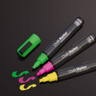 Abbildung von SIGEL GL182 Kreidemarker bunt, Keilspitze 1 5 mm, abwischbar, fluoreszierend, 3 Farben