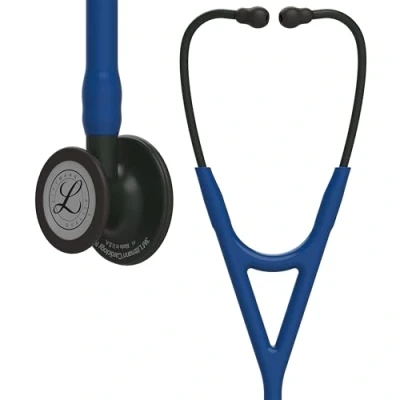 Abbildung von 3M Littmann Cardiology IV Stethoskop für die Diagnose, Black Edition Bruststück, Schlauch in Marineblau, Schlauchanschluss und Ohrbügel Schwarz, 69 cm, 6168