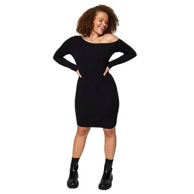 Abbildung von Trendyol Women&#039;s Bodycon Fitted Knit Plus Size Dress Kleid, Schwarz, 3XL Größen
