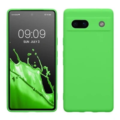 Abbildung von kwmobile Handyhülle kompatibel mit Google Pixel 7a Hülle Handy Case aus weichem Silikon in Limettengrün