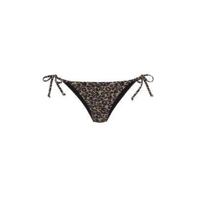 Abbildung von Vivance Bikini Hose Thora in knapper Form