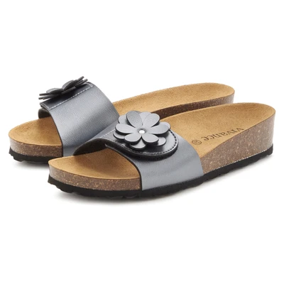 Abbildung von Vivance Pantolette, Mule, Sandale, offener Schuh mit Korkfußbett und dezentem Keilabsatz