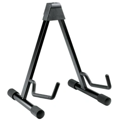 Abbildung von K&amp;M 17541 A Gitarrenständer Schwarz 22 bis 35 cm Breite niedriger Ständer für akustische Gitarren aus Stahl