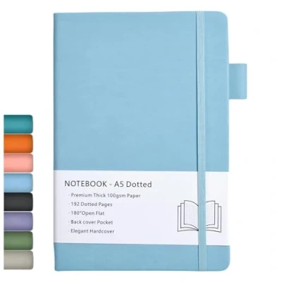 Abbildung von Dotted Notizbuch A5, Hardcover Journal mit Premium 100 GSM Dickes Papier, 192 Seiten, Innentasche, Elastisch Gebändert, Kunstledereinband, 14,5x21,3 cm (Blau)