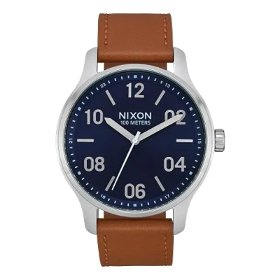 Abbildung von Nixon Unisex Erwachsene Analog Quarz Uhr mit Leder Armband A1243 2186 00