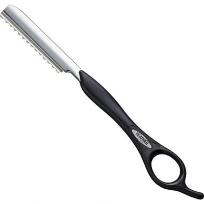 Abbildung von Feather Styling Razor Short Schwarz