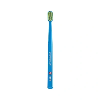 Abbildung von 20 Curaprox CS 1560 Zahnbürsten soft