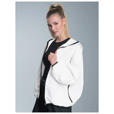 Abbildung von Trigema Sweatjacke &quot;TRIGEMA Dünne Kapuzenjacke mit praktischen Taschen&quot;