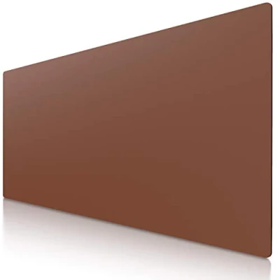 Abbildung von CSL XXL Speed Gaming Mauspad Titanwolf 900 x 400mm, Premium PU Leder Mousepad, Tischunterlage Large Size, verbessert Präzision &amp; Geschwindigkeit Stabiler Halt auf glatten Oberflächen, Braun