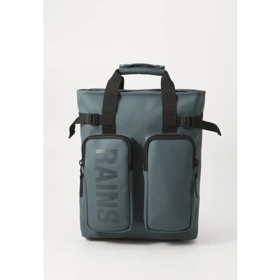 Abbildung von Rains Texel tote bag Laptop Backpack W3 lagoon