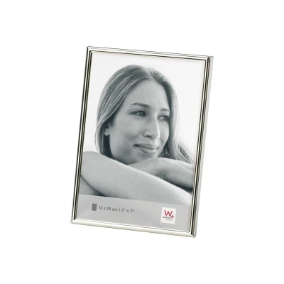 Abbildung von Walther Bilderrahmen WD318S Chloe Porträtrahmen 13x18 cm silber