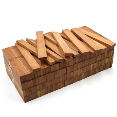 Abbildung von 80x Holzleiste 22x10mm Merbau lose Bastelklötzchen zum Basteln Bastelstäbe (Merbau 22x10mm)